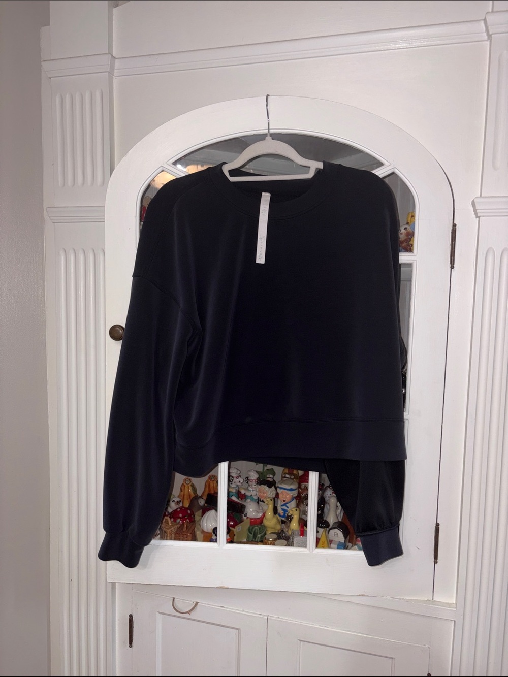 lululemon athletica Black Softrrme Cropped Crew Sweatshirt size 12